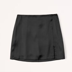 Abercrombie Satin Mini Skort NWT